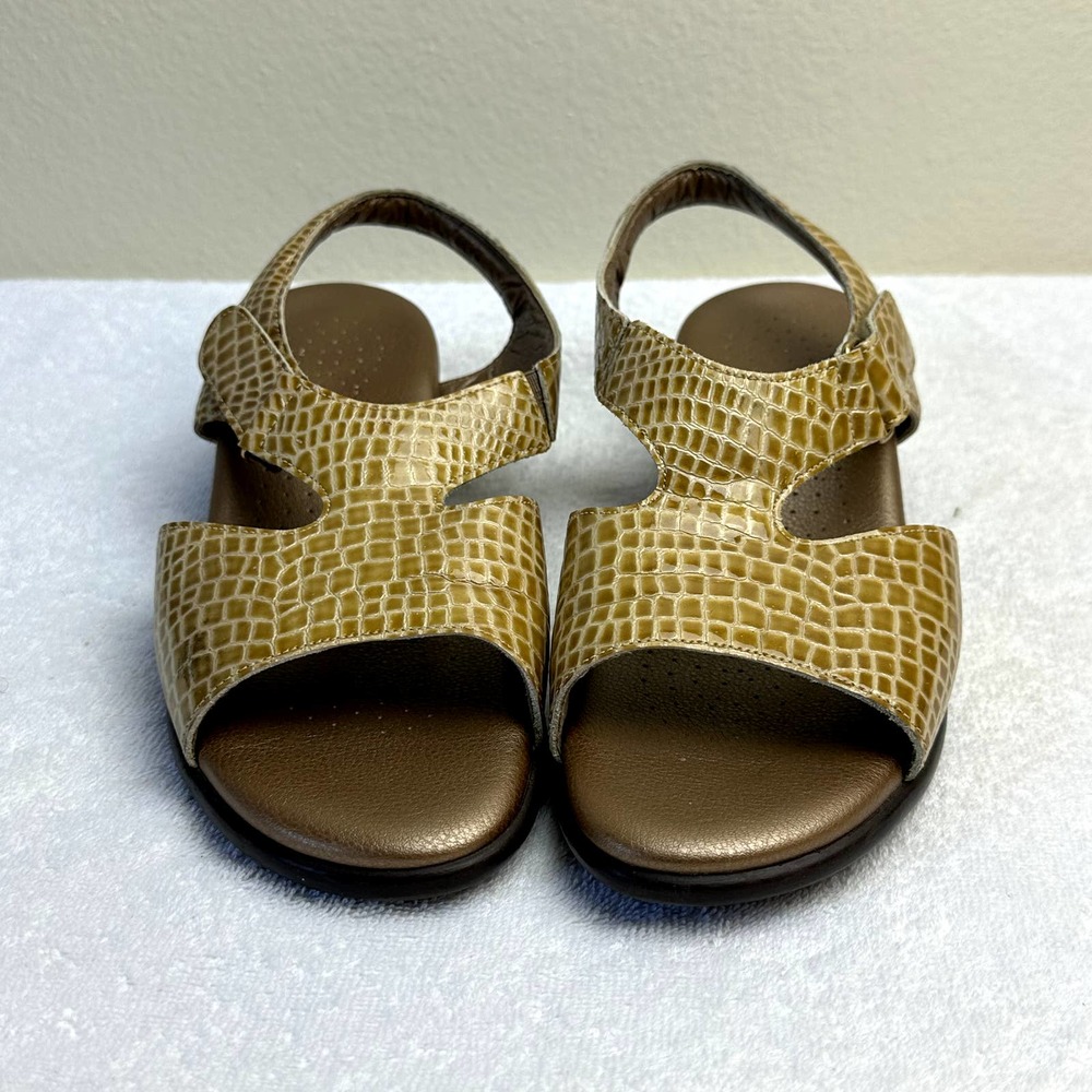SAS Tripad Comfort Women's Slingback Sandals Size 8 M Patent Leather Gold